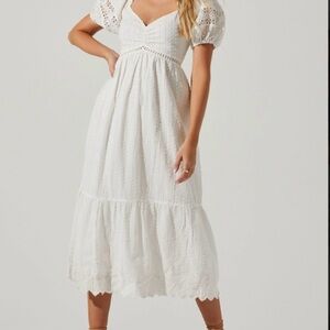 ASTR the Label White Lace Midi Dress